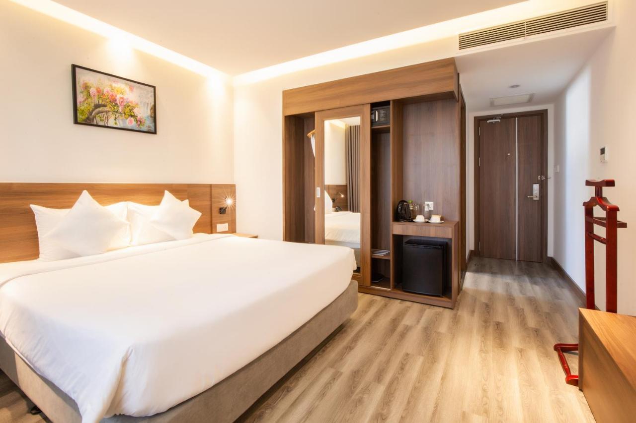 Merlot Hotel Nha Trang Exteriör bild