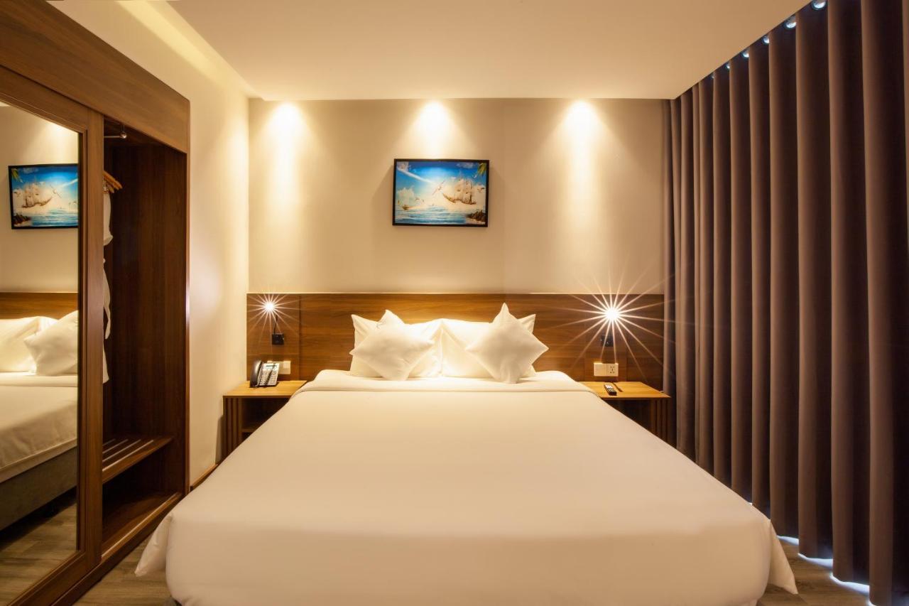 Merlot Hotel Nha Trang Exteriör bild