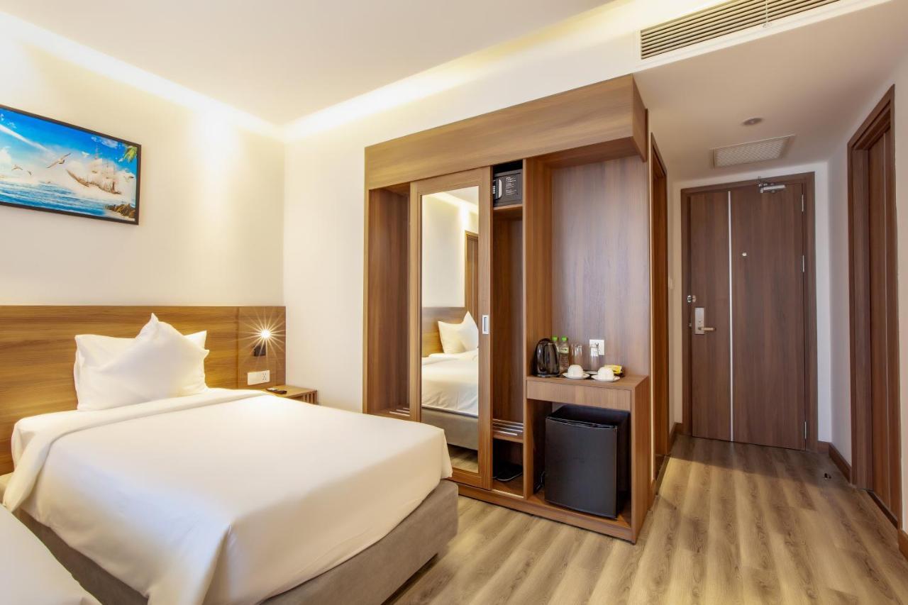 Merlot Hotel Nha Trang Exteriör bild